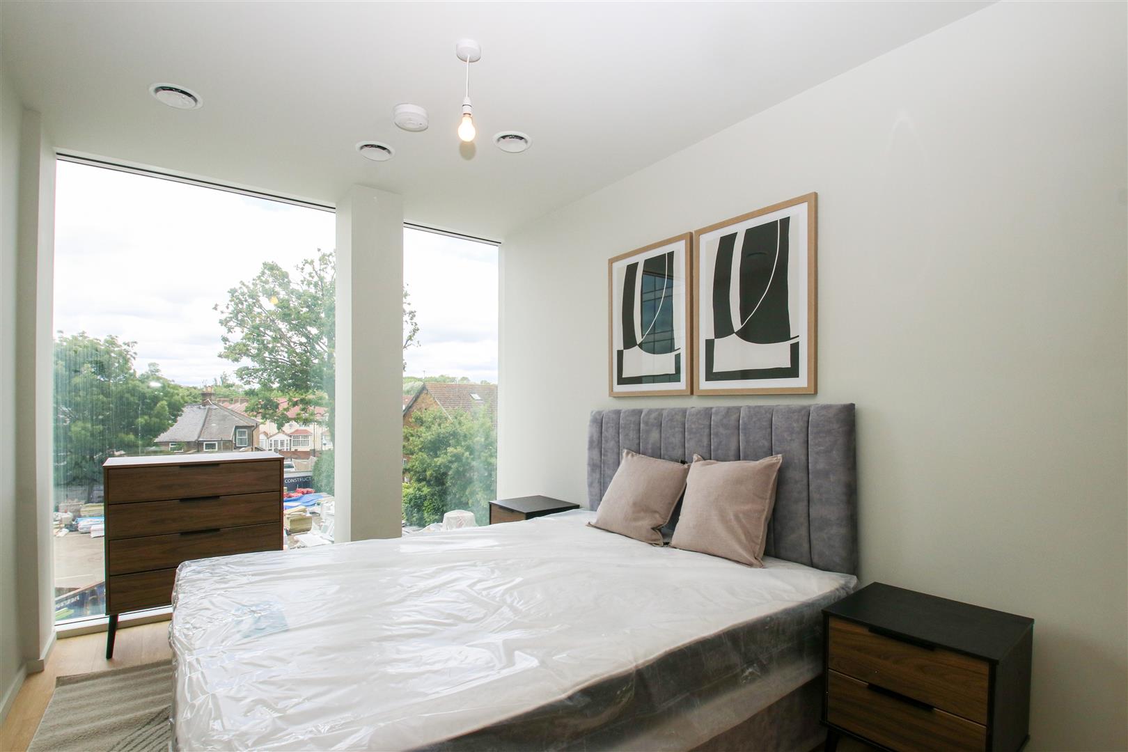 785 Bath Road, Hounslow